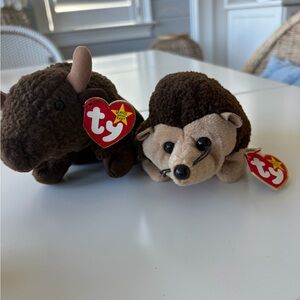 Ty Brown and Cream Plush Animal Duo- Woodland Pair “Roam and Prickles” 1998